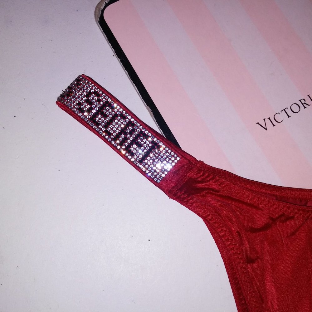 Victoria Secret Panty - Picture 11 of 13